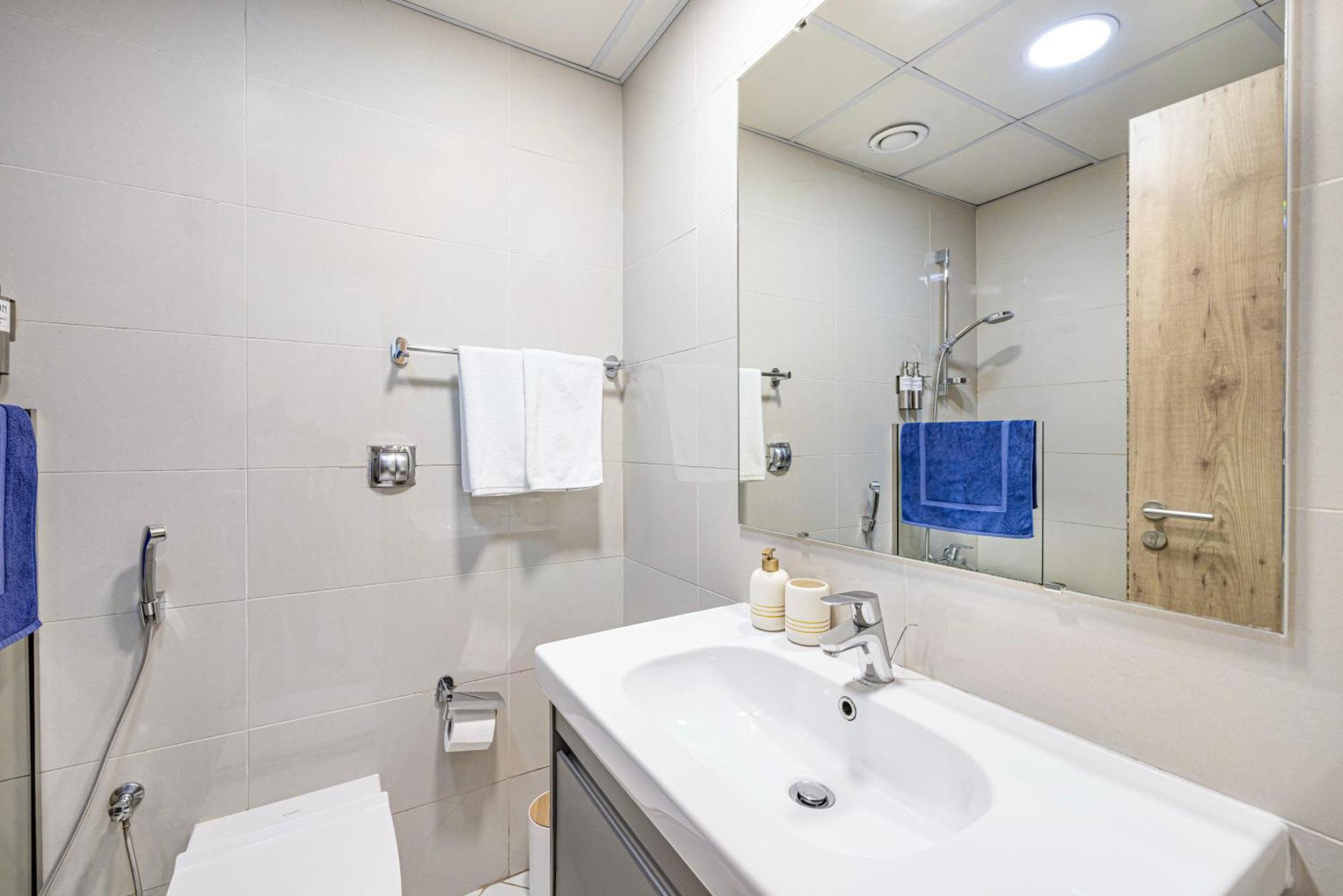 5 Star Beach Access Serviced Apartment: Dubai Marina Heart Exterior photo